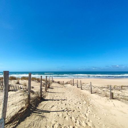 Village Vacances Les Chenes De Leon Exterior photo